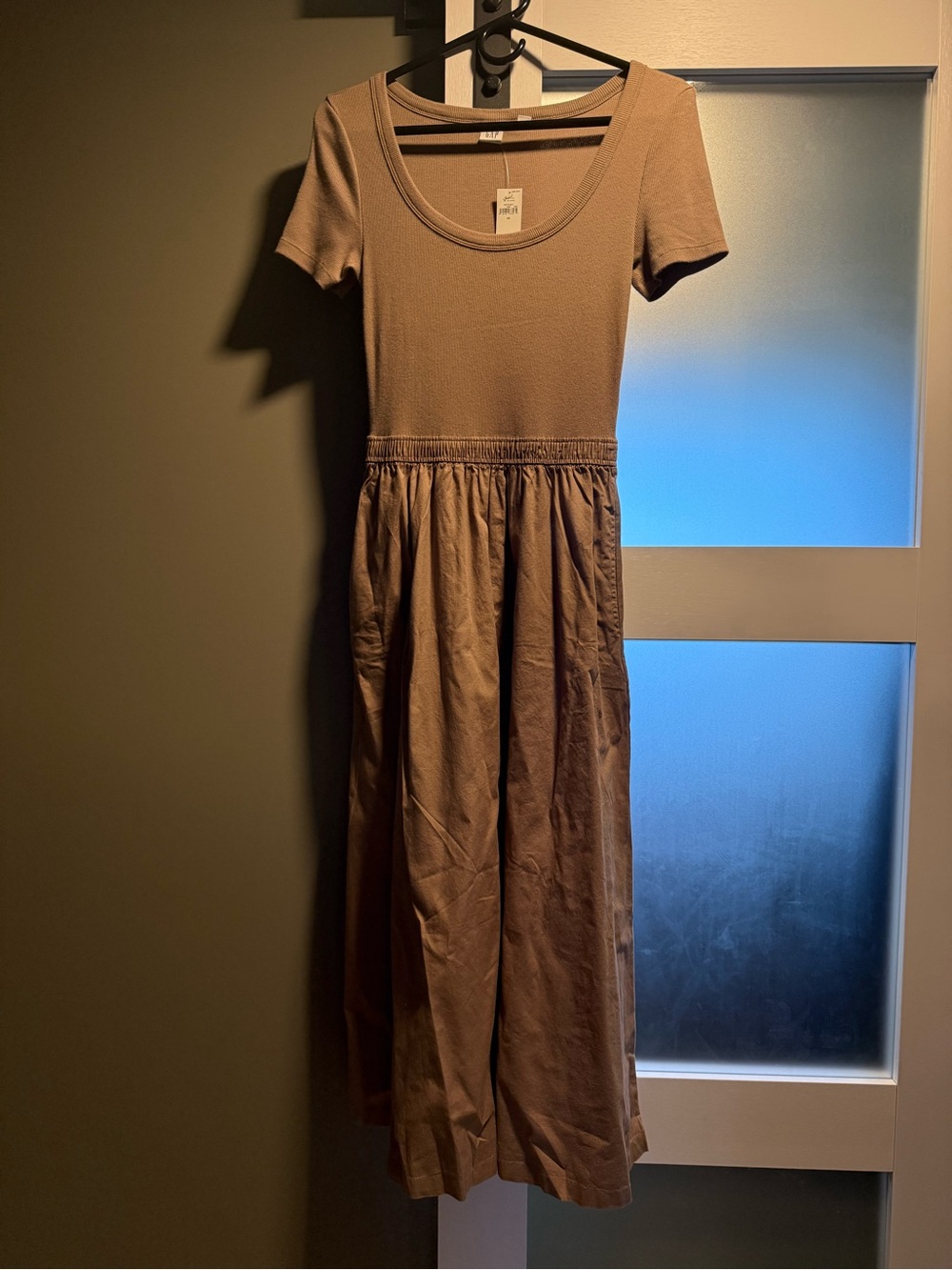 Women’s Scoop-Neck Taupe Brown Midi Dress